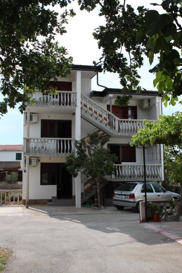 Apartments With A Parking Space Starigrad, Paklenica - 6618 Екстериор снимка