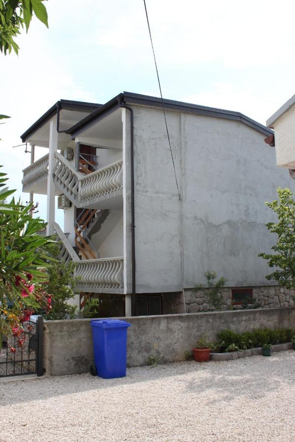 Apartments With A Parking Space Starigrad, Paklenica - 6618 Екстериор снимка